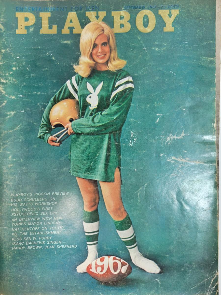 LOT87 Playboy Magazines 1967