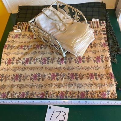 Napkins and Placemats