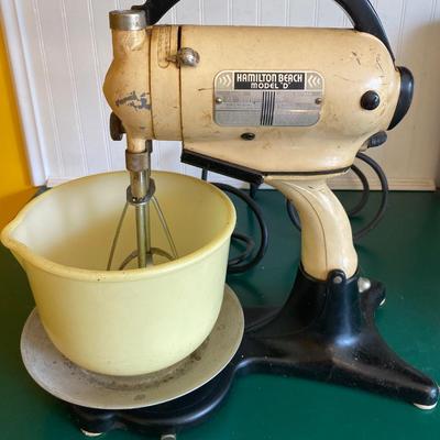 Vintage Hamilton Beach Model D Mixer