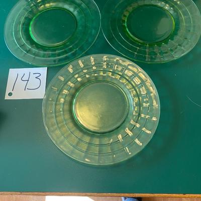 Vintage Colonial Fluted  Rope 8.25â€ Uranium Plates