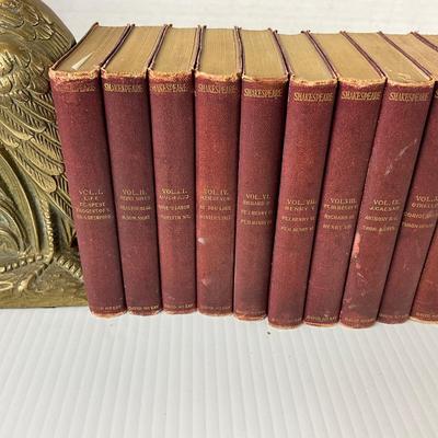1085 Pair of Brass Heron Bird Bookends with Vintage Shakespeare Books