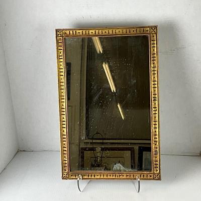 1089 Vintage Wooden Gold Gilt Framed Mirror