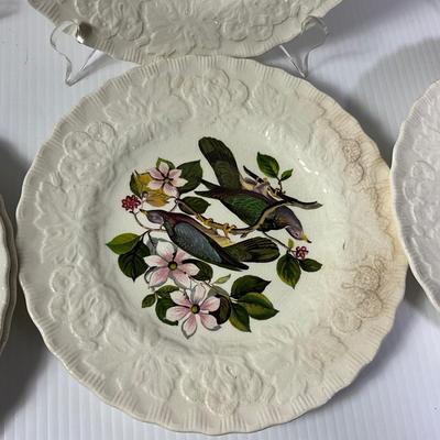 1094 Vintage Alfred Meekins Bird Plates