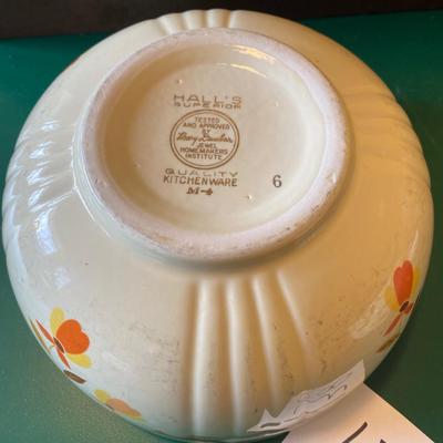Set of 3 Hallâ€s Superior Mixing Bowls