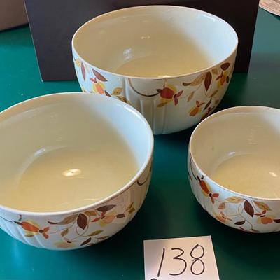 Set of 3 Hallâ€s Superior Mixing Bowls