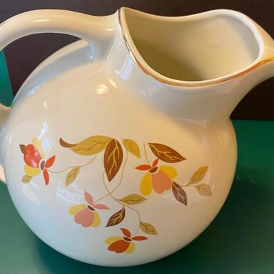 Hallâ€™s Superior Jewel Tea Ball Pitcher