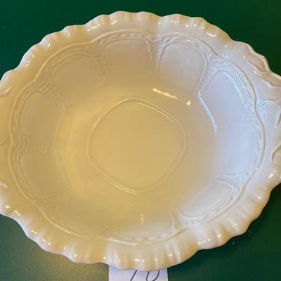 Arnelâ€™s Pitcher and Bowl Set