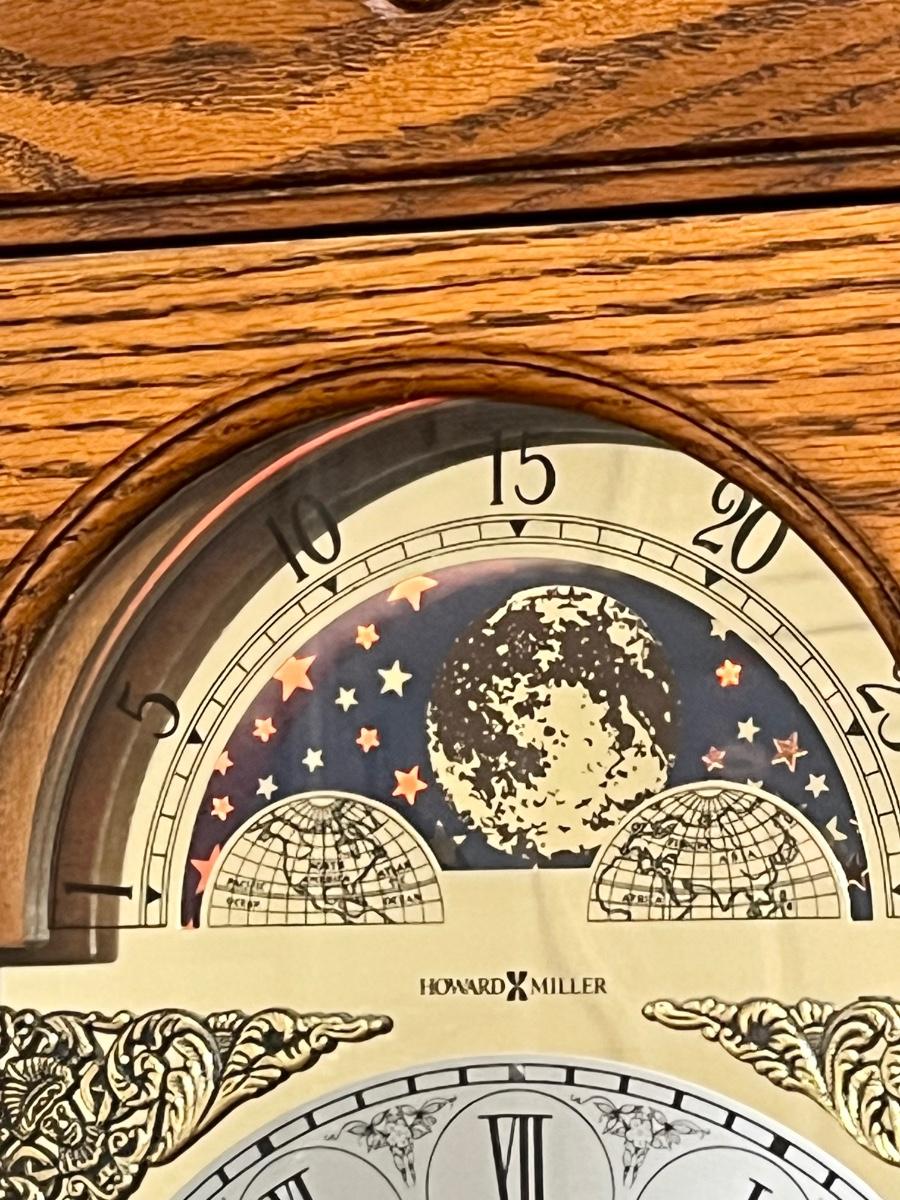 HOWARD MILLER Lighted Moon Dial Grandfather Clock *Please Read