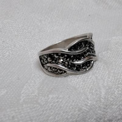 Marcasite 925 Ring Size 7.5