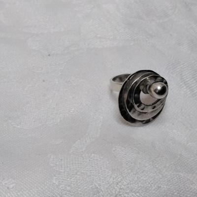 Vintage 925 Motion Ring Size 7
