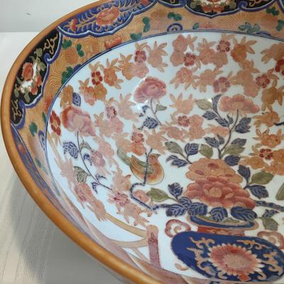 Large Asian themed porcelain bowl