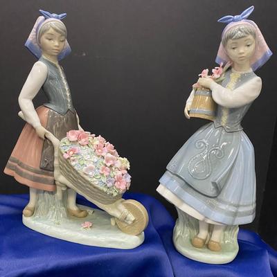 Lladro - Blossoms   2 Figurines
