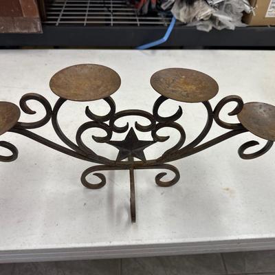 Metal candle holder