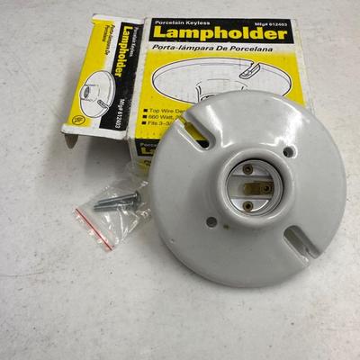Porcelain Lampholder