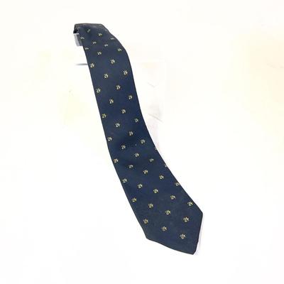 1220 Vintage HERMES #24 Mens Tie