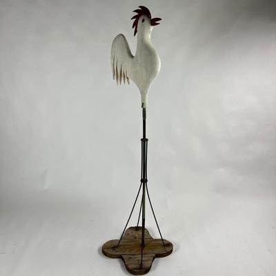 1165 Folk Art Rooster on Metal Stand/Wood Base 5-ft