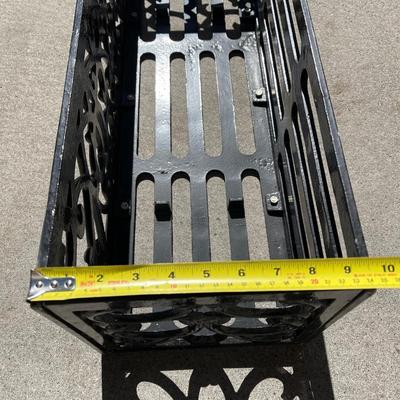 Outdoor Aluminum plant holder