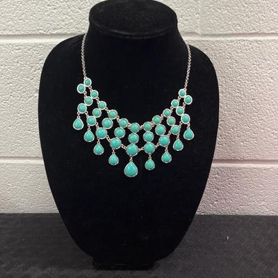 Liz Claiborne turquoise necklace