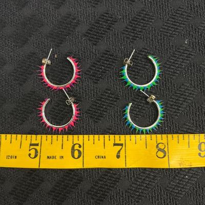 Fashion post Earrings