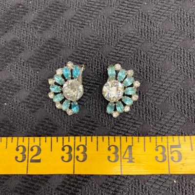 Vintage Trifari Blue Rhinestone Clip-On Earrings