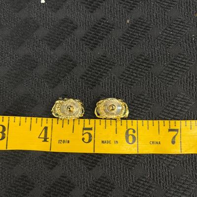 Vintage Fashion earrings