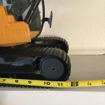 Vintage John Deere Digger Truck