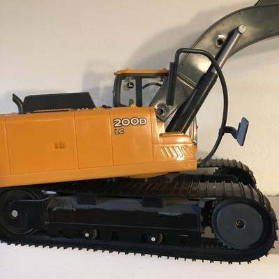 Vintage John Deere Digger Truck