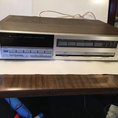 Hitachi reciever HTA-3000