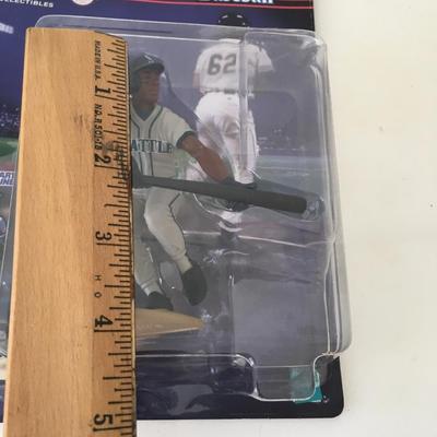 Starting Line Up Ken Griffey Jr