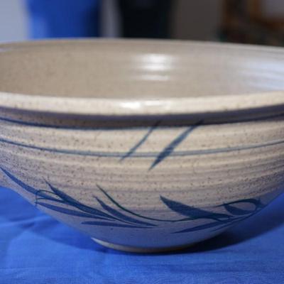 SIGNED 12"HAND THROWN POTTERY BOWL OF EARTHTONE & BLUE GRASSES /APPLIED HANDLES