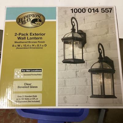 378 2-Pack Exterior Wall Lanterns