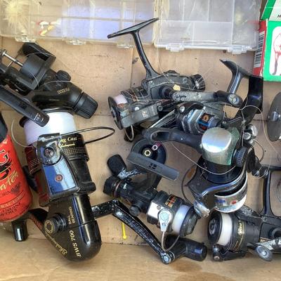382 Lot of Fishing Tackle, Lures & Reels