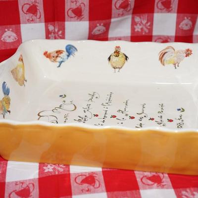 ITALIAN CERAMIC SWEET CASSEROLE DISH W/ FUN CHICKEN PATTERN & VERSE. LIKE NEW. MOTHER'S DAY GIFT