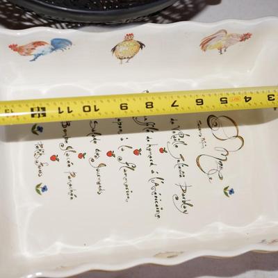 ITALIAN CERAMIC SWEET CASSEROLE DISH W/ FUN CHICKEN PATTERN & VERSE. LIKE NEW. MOTHER'S DAY GIFT
