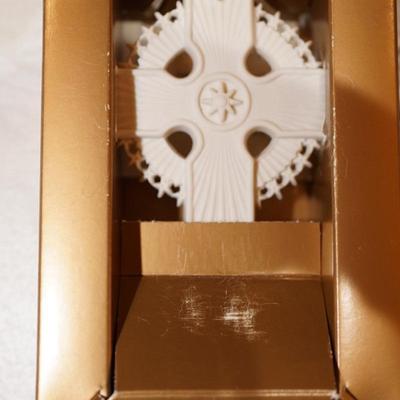 GROUPING OF EIGHT MARGARET FURLONG BISQUE ORNAMENTS W/BOX