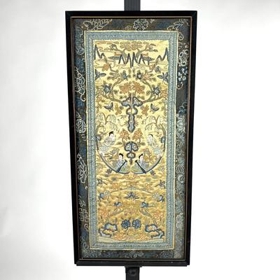 1214 19th Century Chinese Silk Needlework Panel