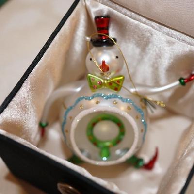 HOLIDAY HAND BLOWN SNOWMAN CHARACTER ORNAMENT