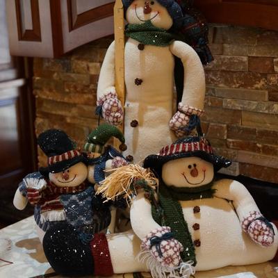 HOLIDAY GROUPING OF THREE FABRIC FELT DECORATED SNOWMAN