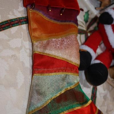 HOLIDAY GROUPING TO INCLUDE CARBOARD DECORATED HOUSE W/DEER/CLOTH SANTA /COLORFUL STOCKING AND GLASS TREE
