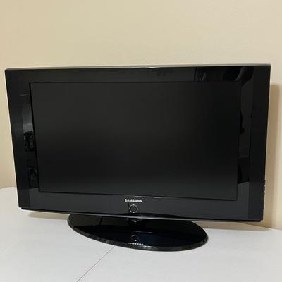 32” SAMSUNG TV | EstateSales.org