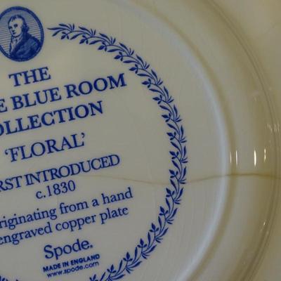 Set of (4) Spode ITALIAN 6.5" Blue and White Bowl Scallop Edge Made in England Micro Safe