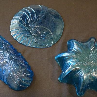 Set of (3) Iridescent Aqua Blue Beach Themed Serving Dishes