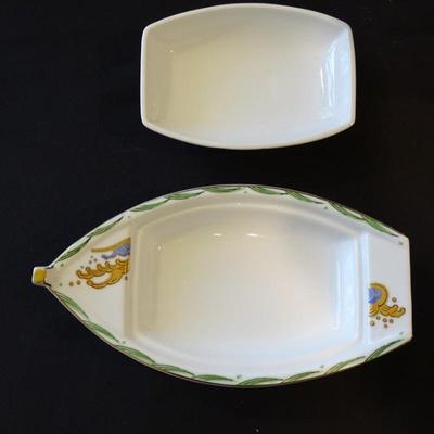 Vintage Japanese Porcelain Stacking 4 Tier Rice Soup Jubako Bento Box Bowls and a Sushi Boat Shaped Plate with Lid
