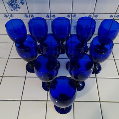 Set of (12) Iced Tea Premiere Cobalt by LIBBEY GLASS COMPANY