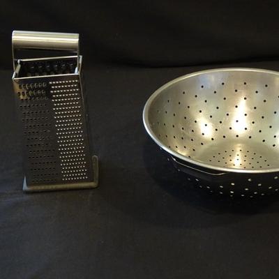 Cheese Grater and Pasta Strainer