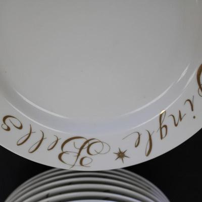 "Jingle All The Way" Holiday Plates and Bowls - Exclusively for Target Made in Italy