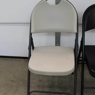4 Folding Chairs