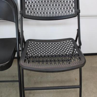 4 Folding Chairs