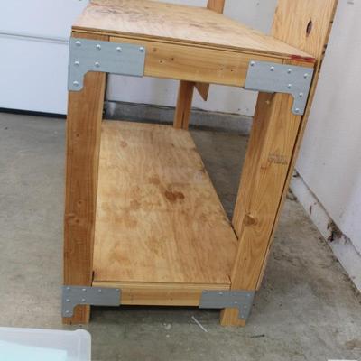 Wooden Work Bench with a Record Vice Clamp