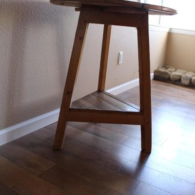Circular 3-Legged Side Table; 31" High